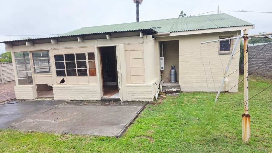 2 Bedroom Property for Sale in Oos Einde North West